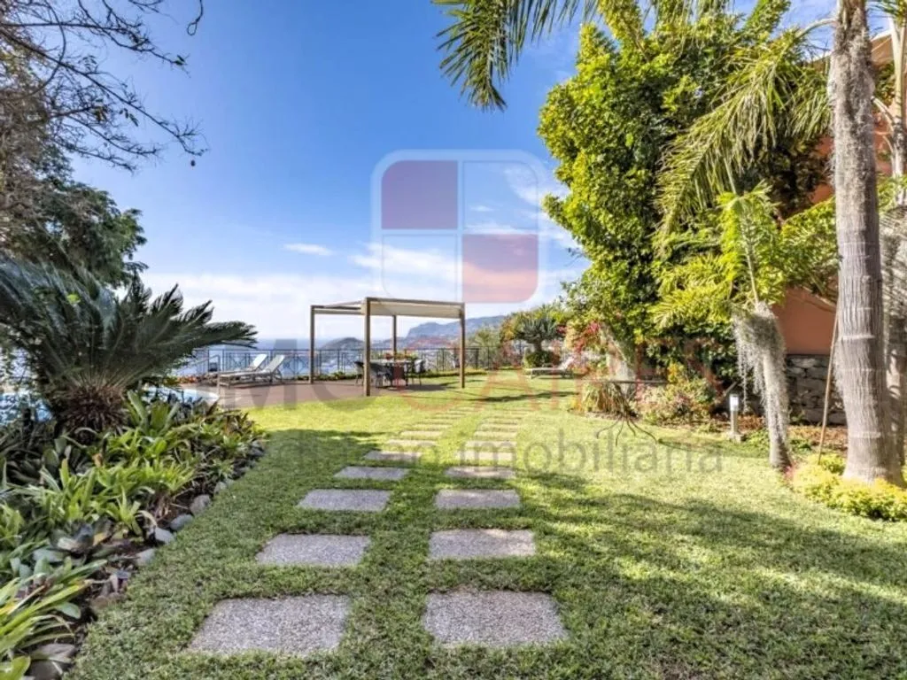 Jardin - Luxury Villa with Panoramic Views in Funchal
