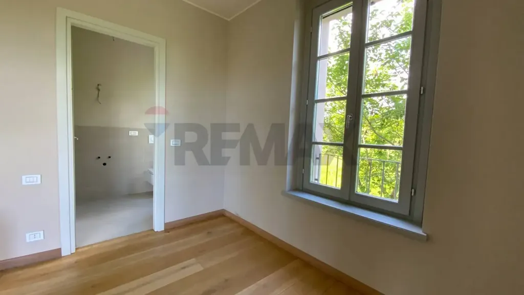 other_room