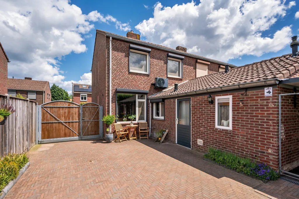Extérieur - Modernised Two-Storey House with Garden in Reuver