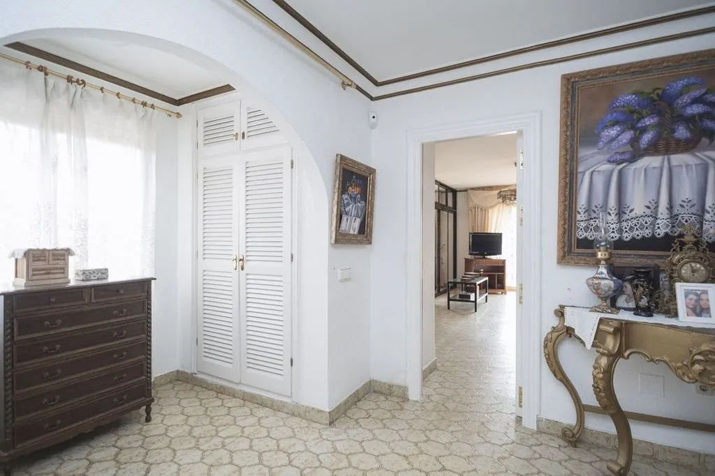 Entrée - Luxury Villa with Pool in Marbella Centre