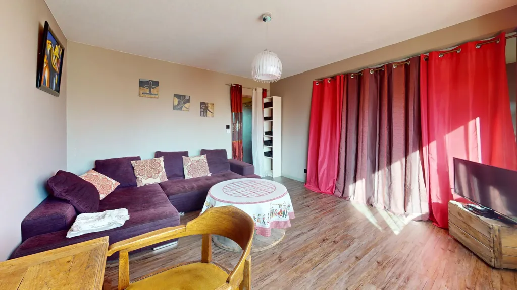 Living Room - Two-Bedroom Flat with Balconies in Hoenheim