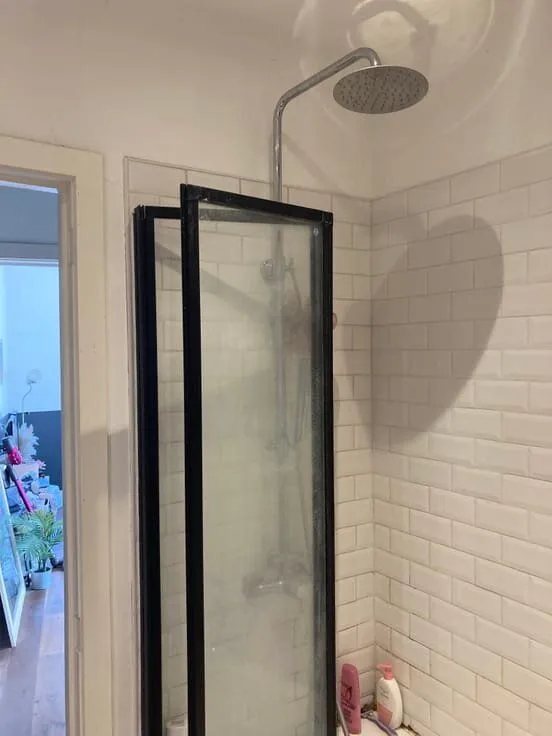 Salles de bain - Appartement 2 Chambres au Calme à Nivelles