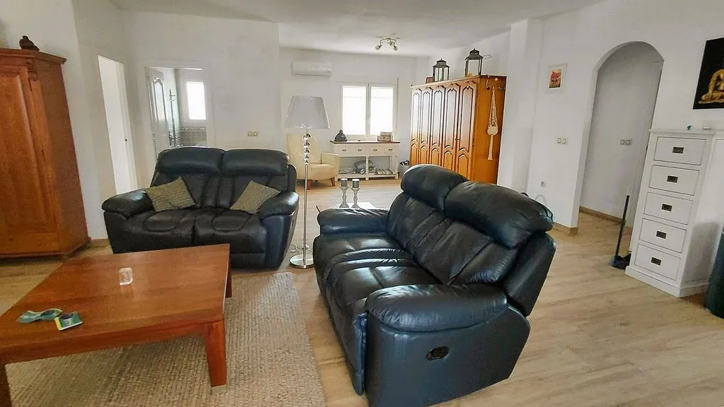 Séjour - Villa with Pool and Terrace in La Marina