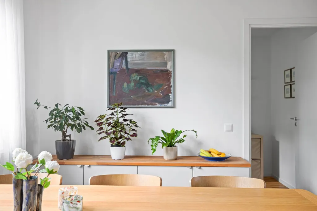 Söögituba - Apartment with Balcony in Central Location
