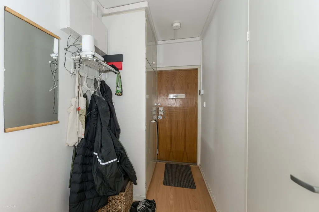 Hallway - Apartment with Balcony in Vallila