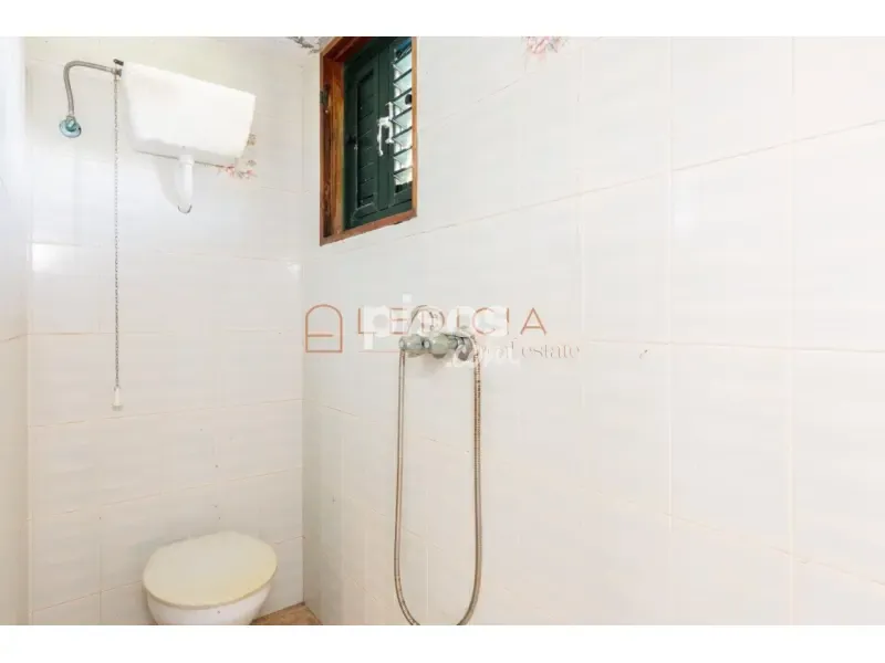 Salles de bain - Chalet to Renovate in Baiona