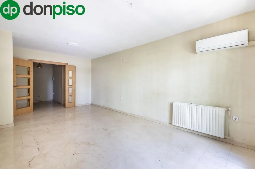 Toad - Apartment with Garage in Huetor, Granada