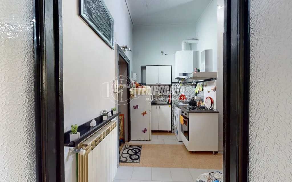 Cuisine - Apartment with Metro Access in Milan's Nolo