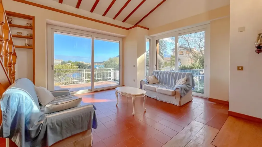 Séjour - Villa with Sea View in Golfo Aranci