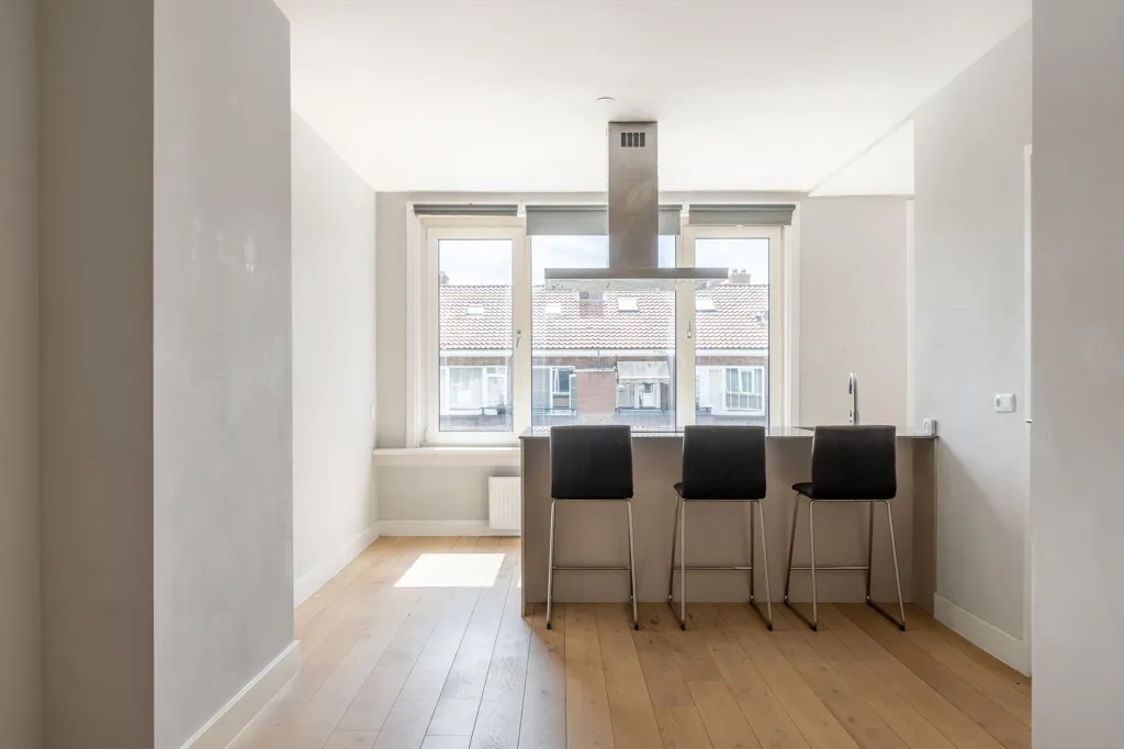 Cucina - Galerijflat with Skyline View in Charlois