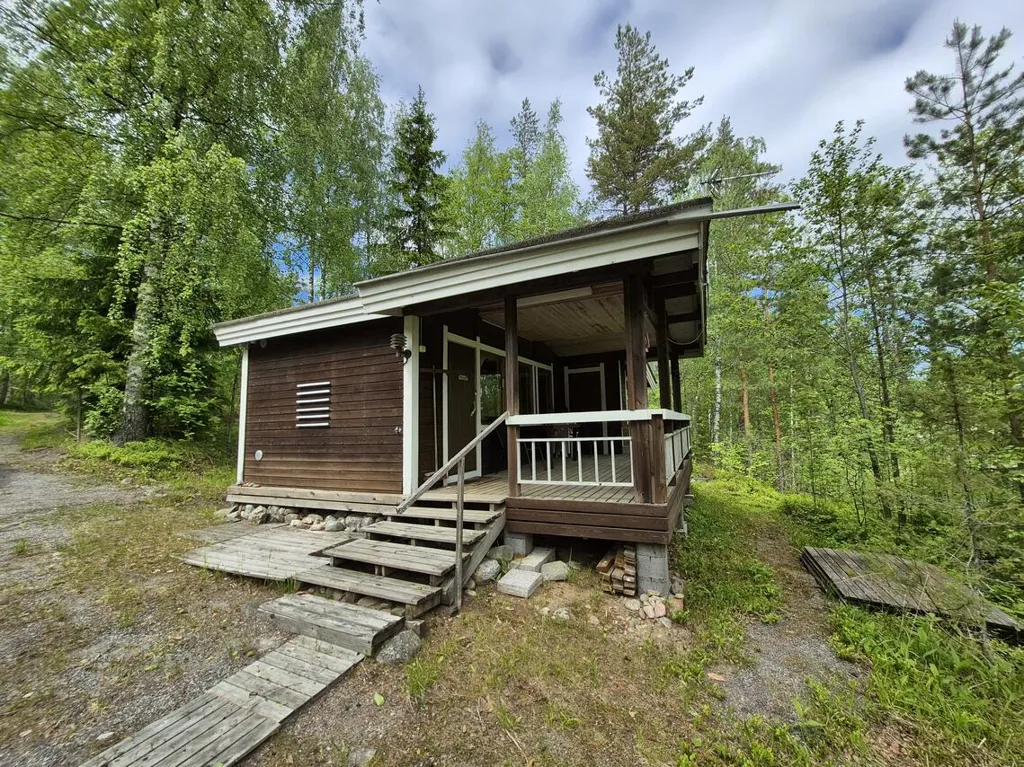 Extérieur - Electrically Heated Cottage with Lake View in Sulkava