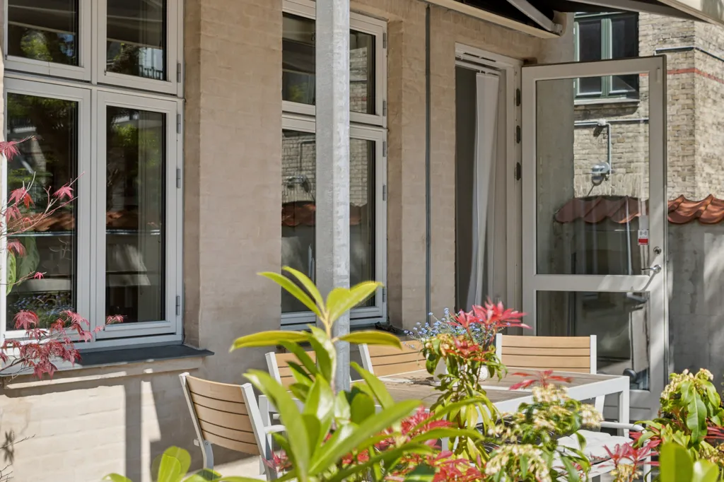 Terrasse - Loft-Style Flat with High Ceilings in Copenhagen S