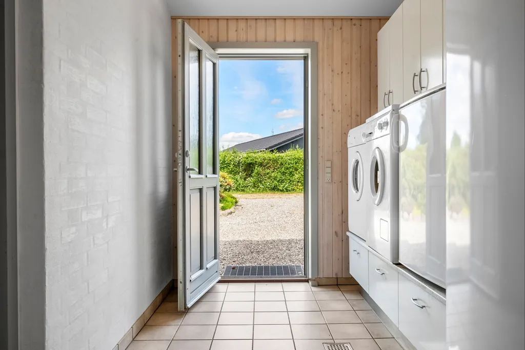 Lavanderia - Well-Maintained Summerhouse with Garden in Bryrup