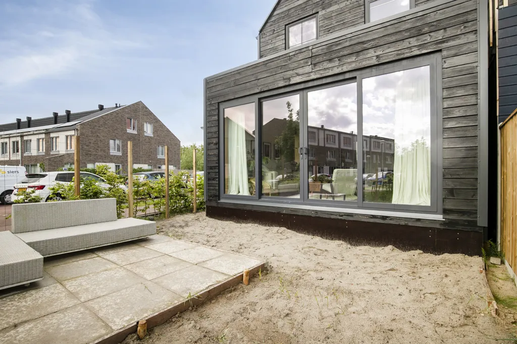 2 magamistoaga maja asukohas Almere