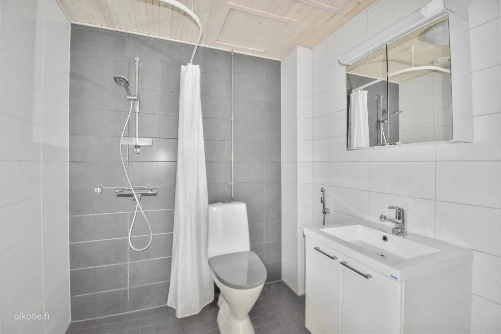Bagni - Modern Flat with Balcony in Espoo