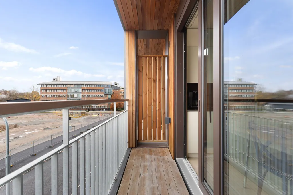 Balcon - Modern Apartment with Balcony in Uppsala