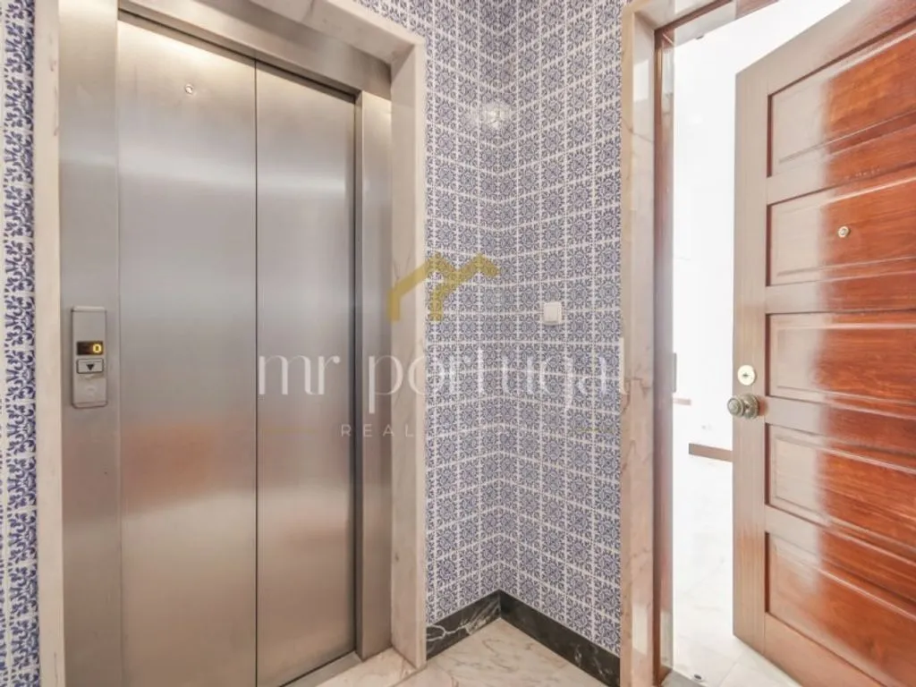 Entrée - Luxury Flat with River Views in Restelo, Lisbon