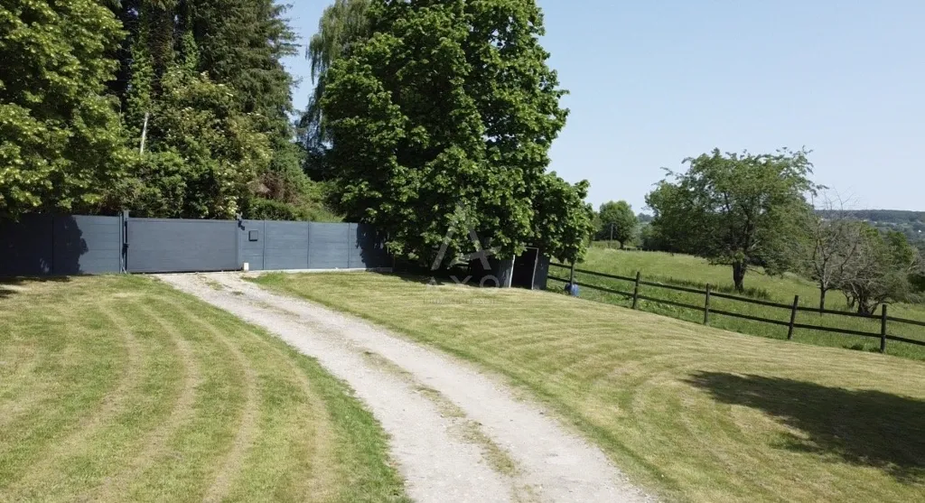 Garten - Renovated House with Panoramic View in Pays d’Auge