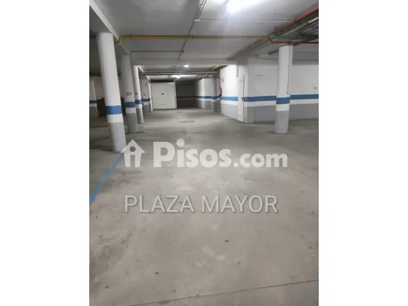 Garage - Penthouse with Pool in Moriscos