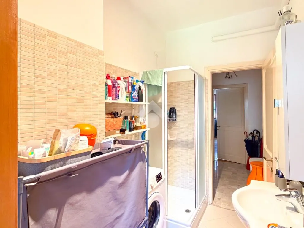 Vannitoad - Elegant 2-Bedroom in Central Milan