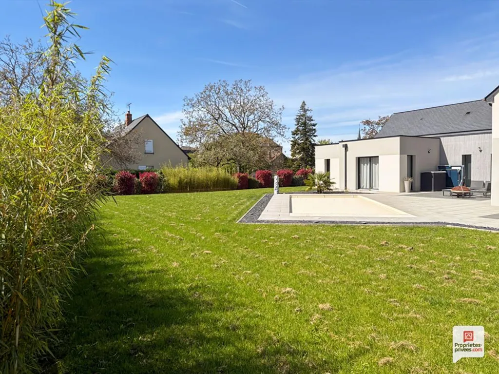 Aed - Newly Built House with Pool in Precigne