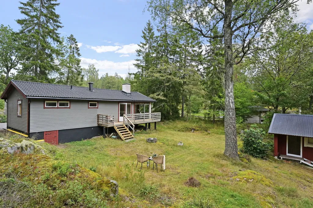 Välivaade - Renovated Villa with Garden in Raksta