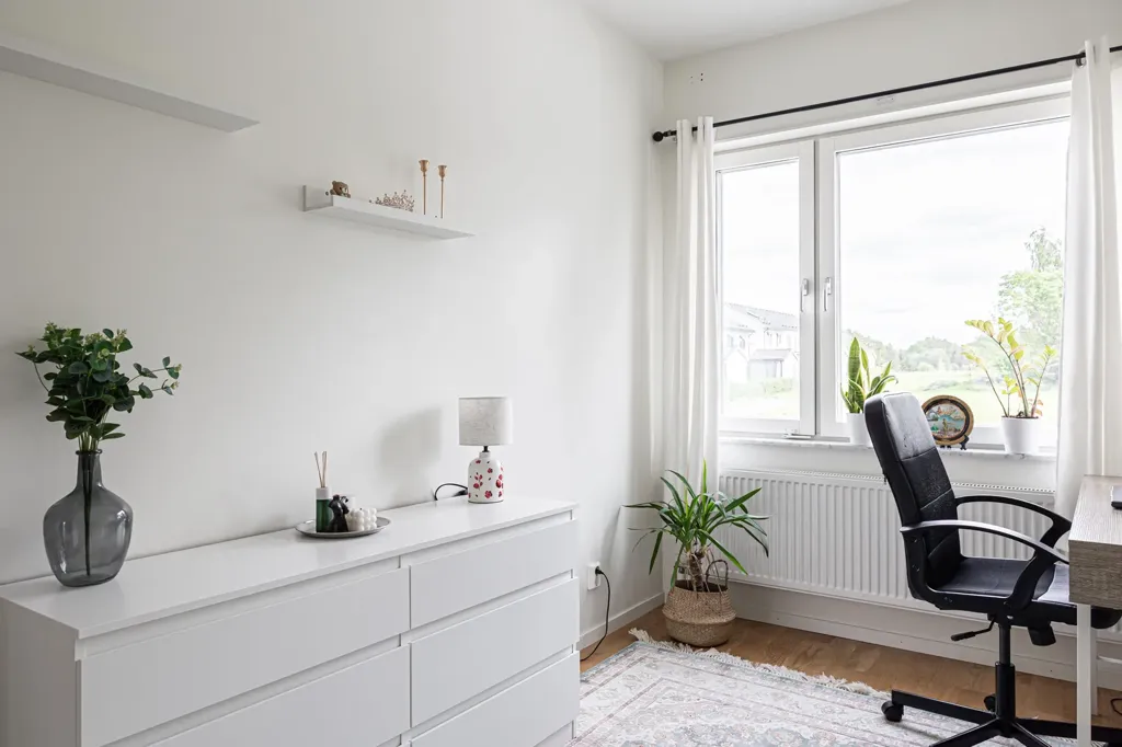 Kabinet - Modern Flat with Balcony in Västerås