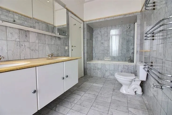 Vannitoad - Apartment with Avenue Louise View in Brussels