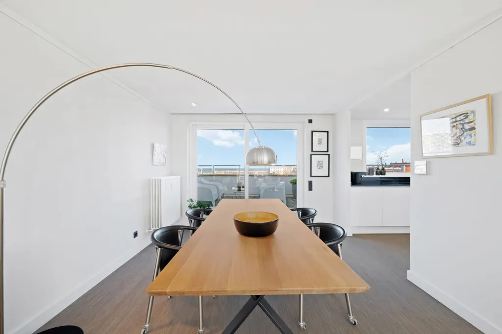Sala da pranzo - Penthouse with Sea View in Ostend