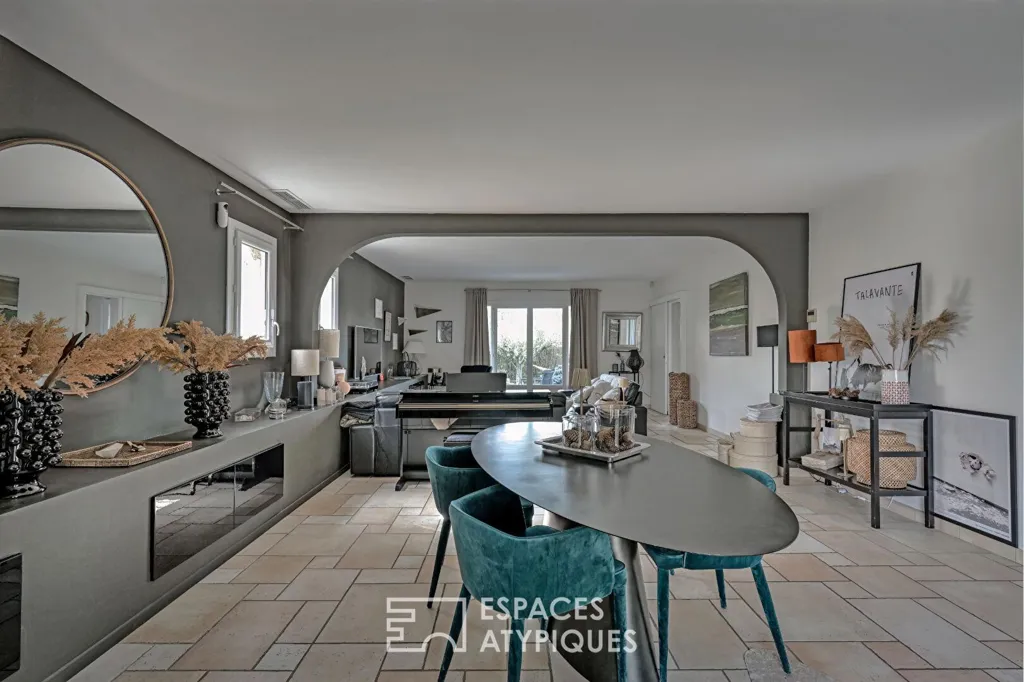 Dining Room - Renovated House with Pool and Studio in Caissargues