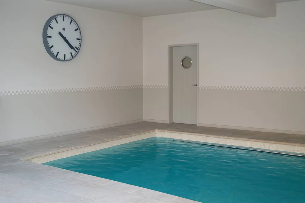 Bassein - Villa with Swimming Pool in Kortrijk