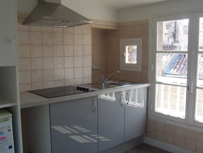 Köök - Studio Apartment in Historic Angoulême