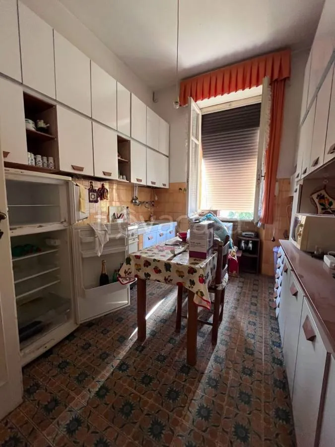 Köök - Spacious Apartment with Balcony in Perugia