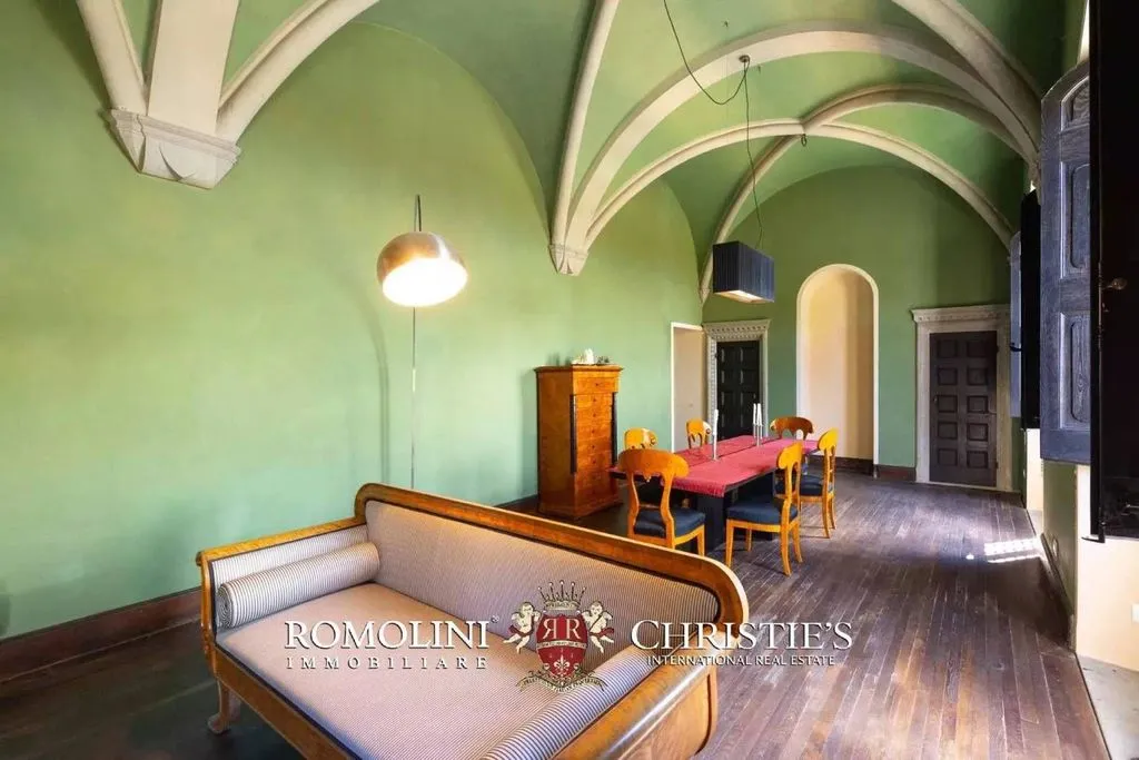 Salle à manger - Neo-Gothic Castle with Park in Reggello, Tuscany