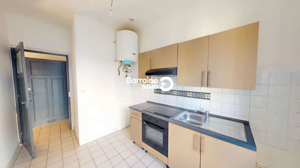 Cuisine - Appartement T2 avec Vue Sud à Brest Kerbonne