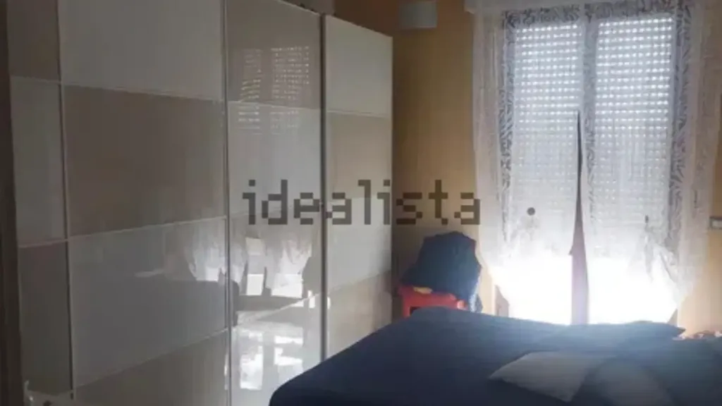 Chambres - 4-Bedroom Apartment with Balcony in Florence