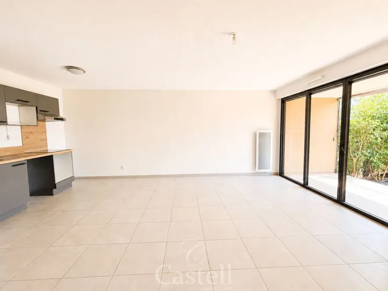 Apartment with Garden View in Gated Community