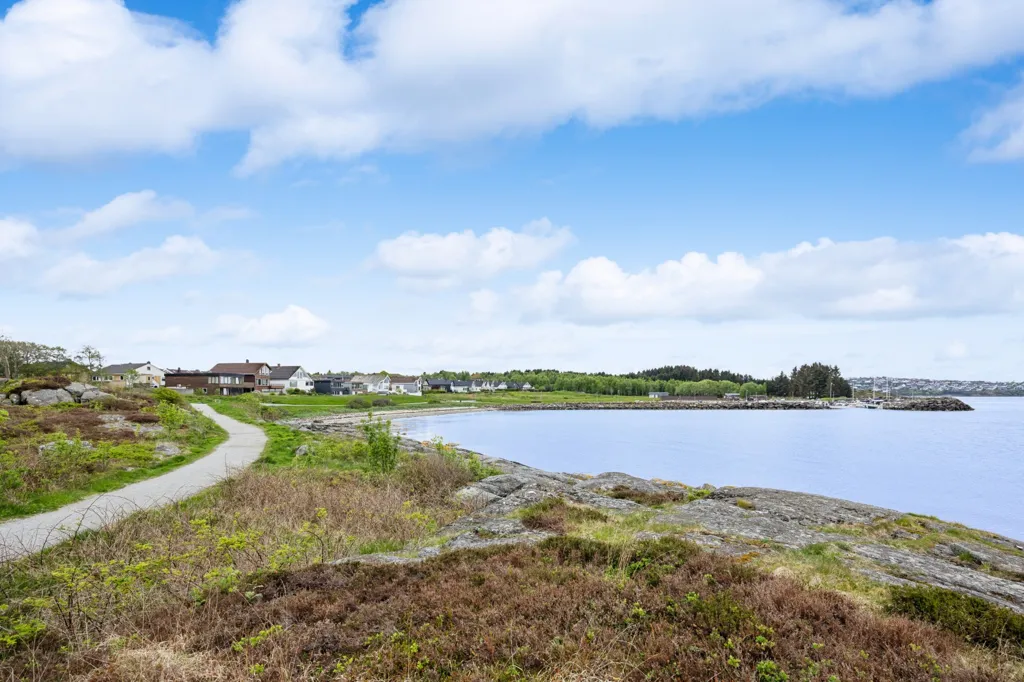 Aed - Detached House with Sea View in Skeie