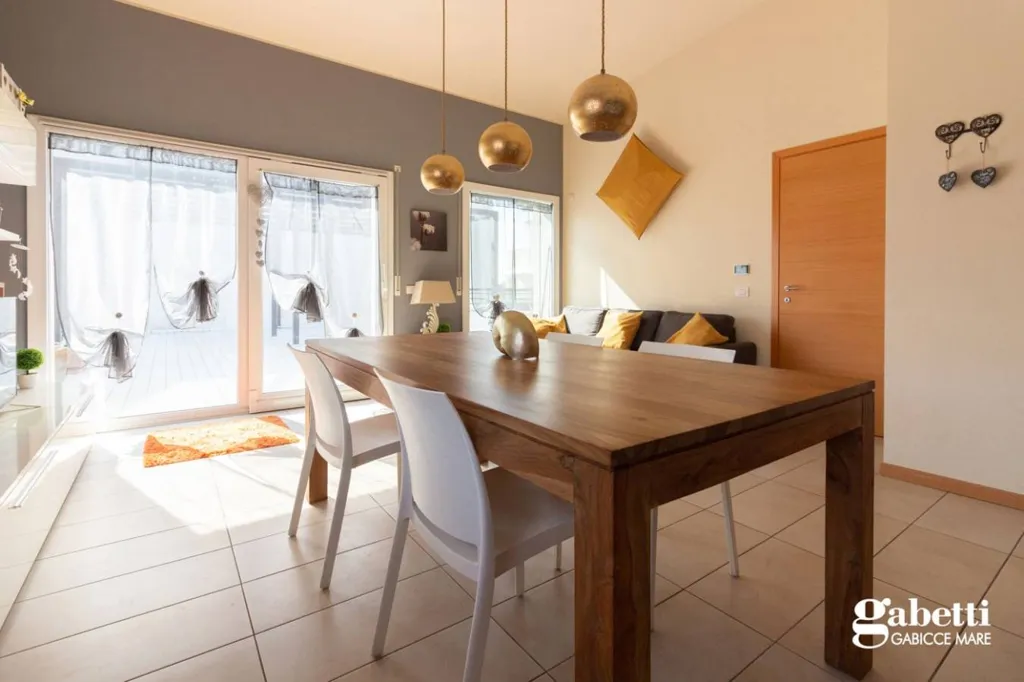 Söögituba - Apartment with 80m² Terrace in Gabicce Mare