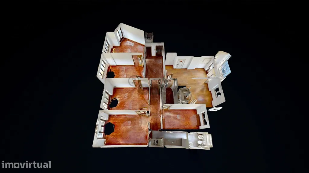 Plaan - Modernised Office with Lift in Arroios, Lisbon