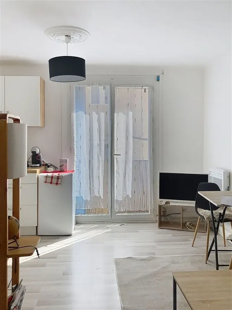 Elutuba - Studio with Balcony in Perpignan