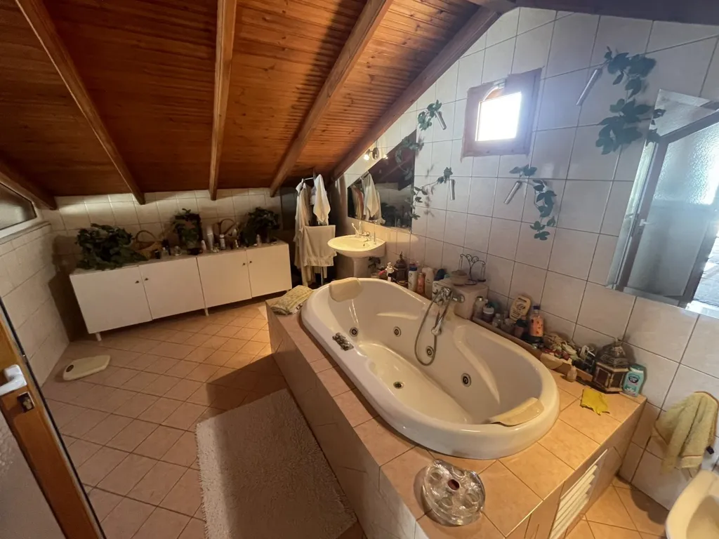4-toaline korter asukohas Kavala suburbs