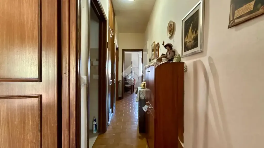 Esik - First Floor Flat with Terraces in Padule, Gubbio