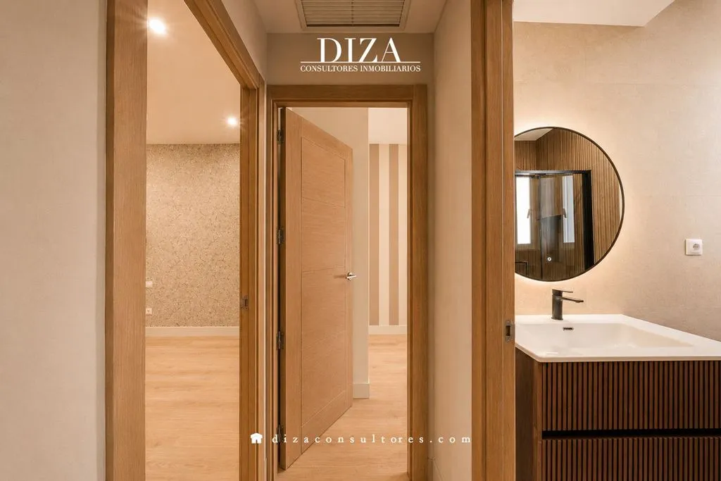 Esik - Luxury Apartment with Elevator in Madrid