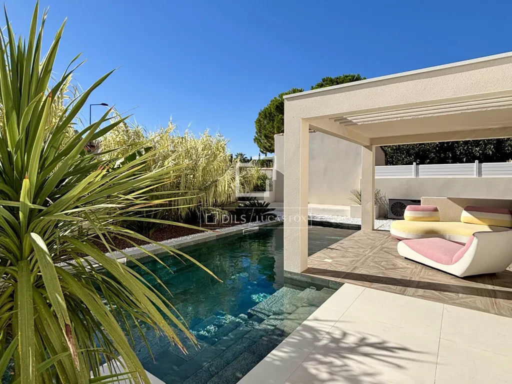 Piscine - Maison Moderne avec Piscine à Jacou