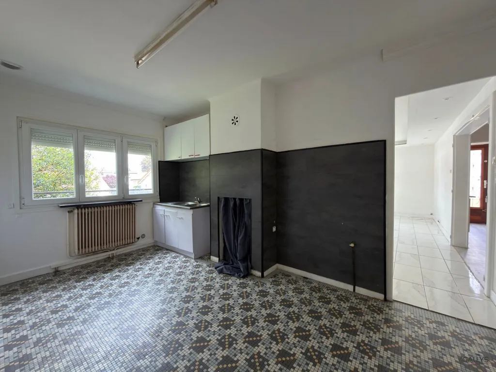 Elutuba - Individual House with Potential in Verdun