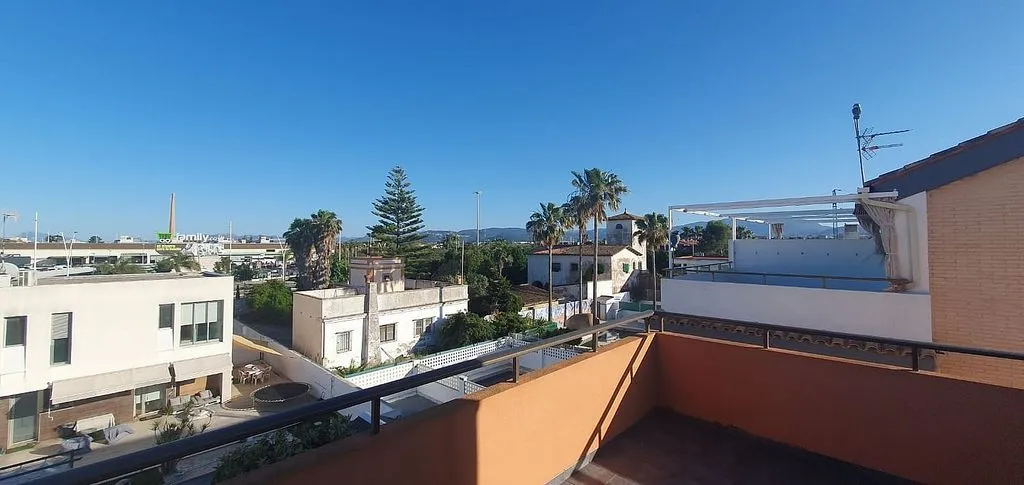 Balcon - Pareded Chalet with Garden in Gandia