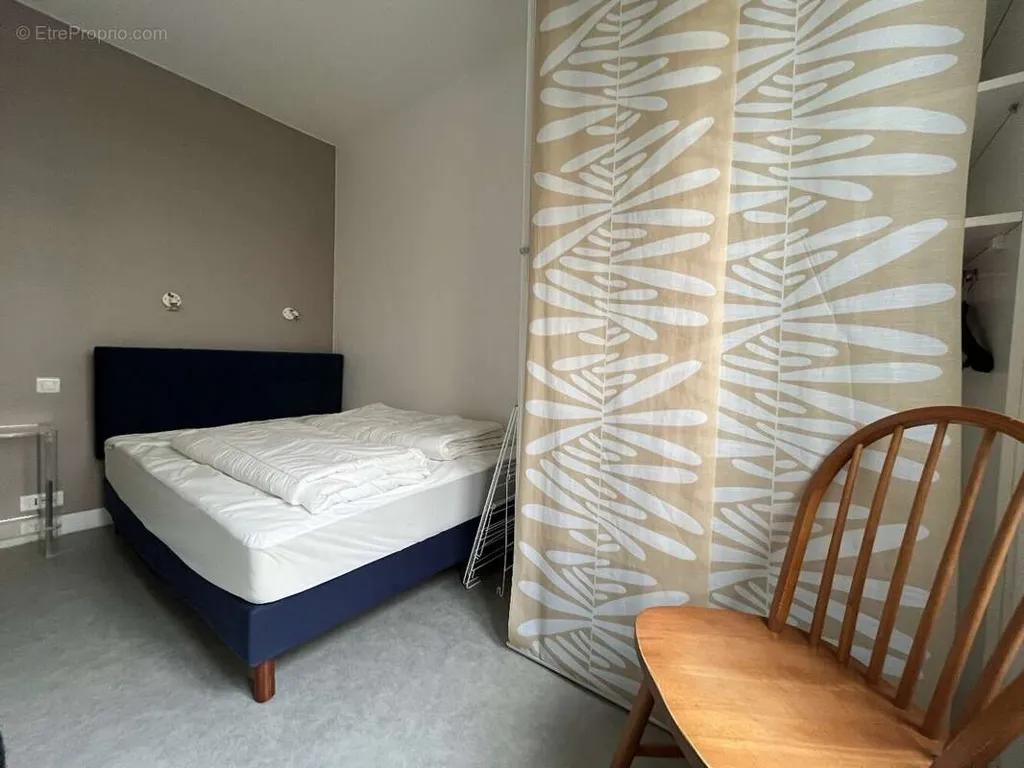 Chambres - F1/2 Lumineux et Meublé dans le Quartier Commerce