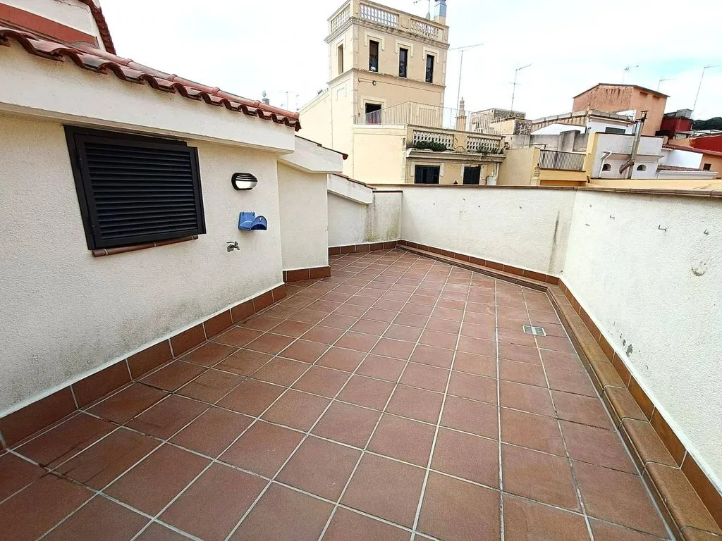 Terrace - Luxury Duplex Flat with Terrace in Arenys de Mar