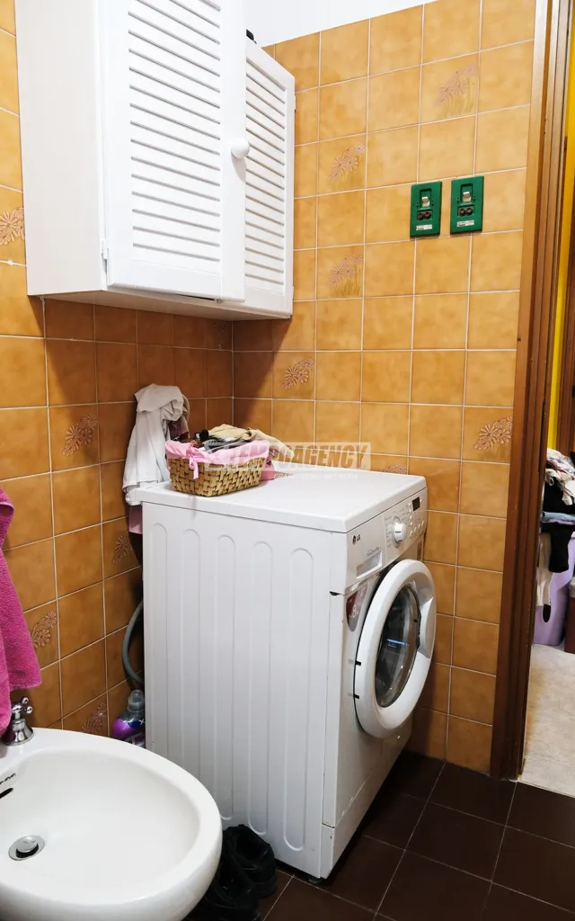 Utility Room - 2-Bedroom Apartment with Terrace in Pieve Emanuele